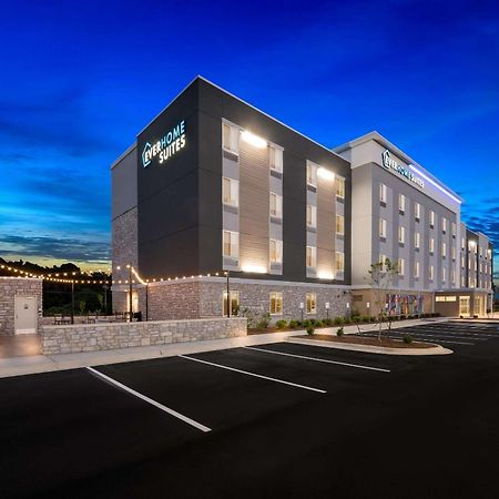 Everhome Suites Fayetteville Near Fort Bragg Exterior photo